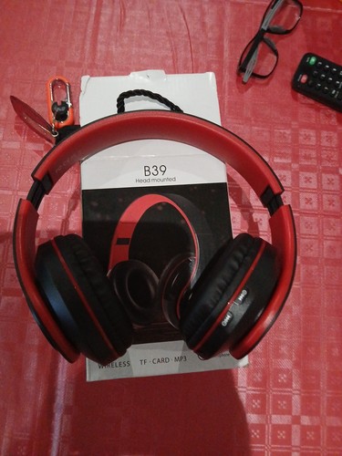 Wireless headphones never - wireless, headphones.
